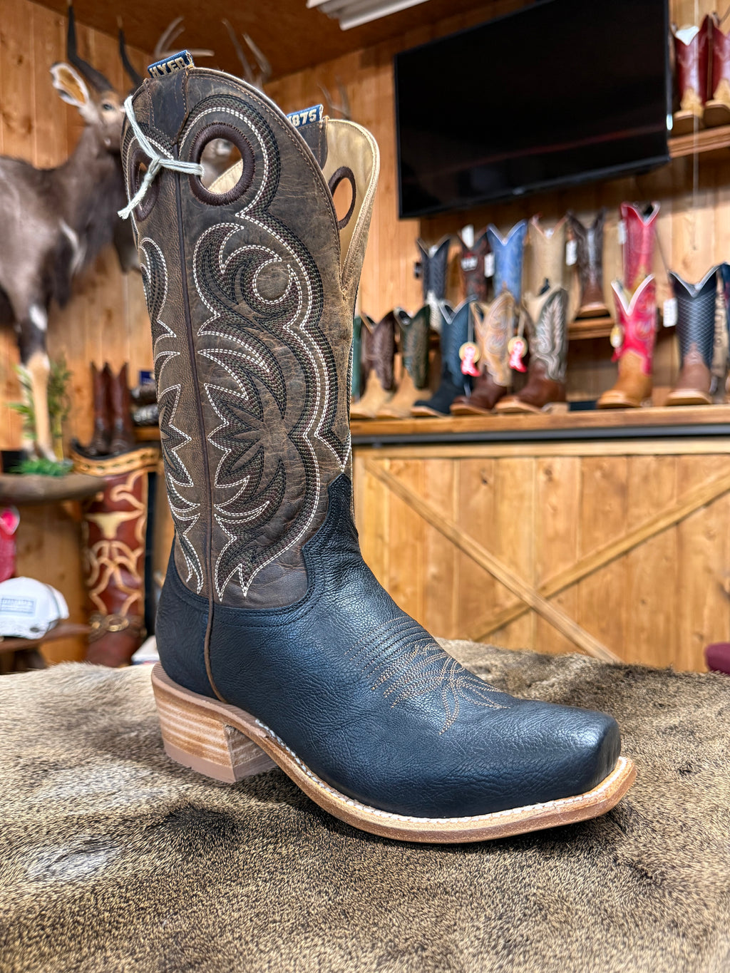 HM12019 - Hyer Riley Black Men's Cowboy Boots